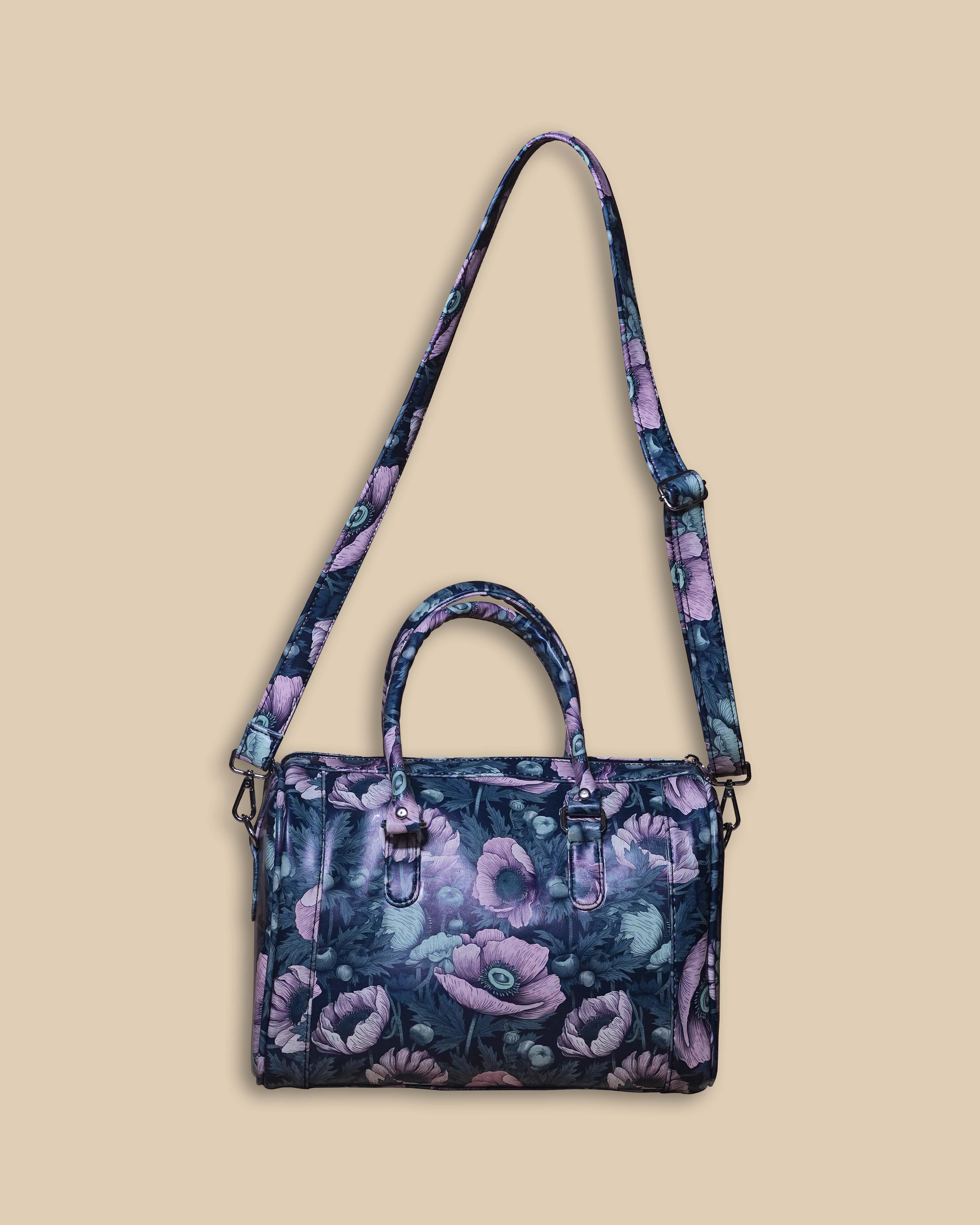 Customized Capsule Bag with Beautiful Flowers design